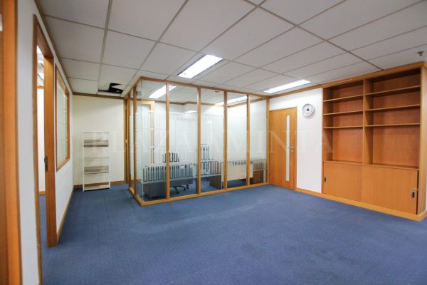 Sewa kantor partisi Jakarta Selatan | Plaza Aminta